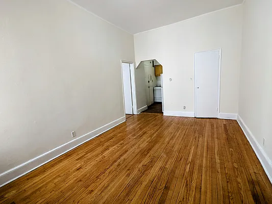 Rented by Guidance Realty Corp. | media 9