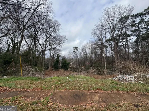 6991 Bruce Cir, Lithonia, GA 30058
