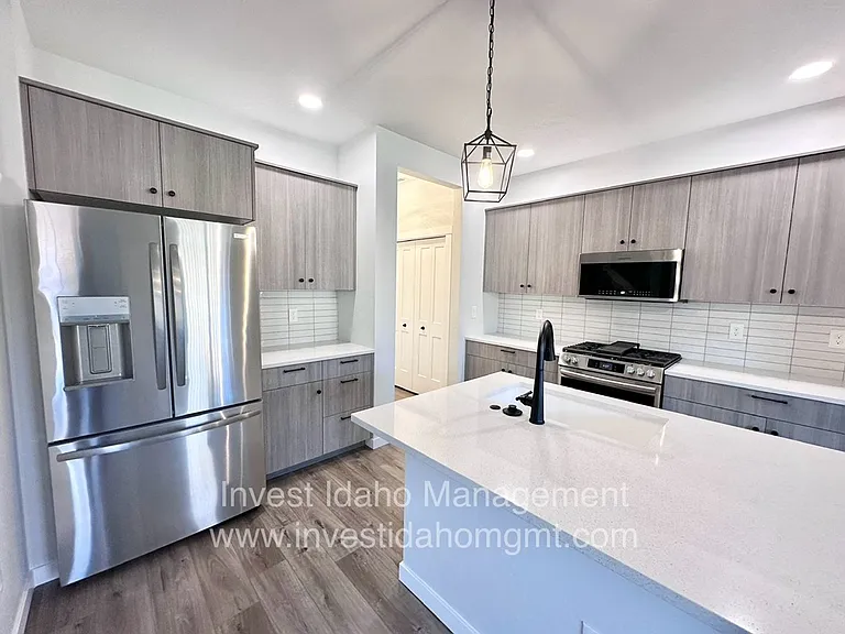 6832 W Corona St — Photo 20