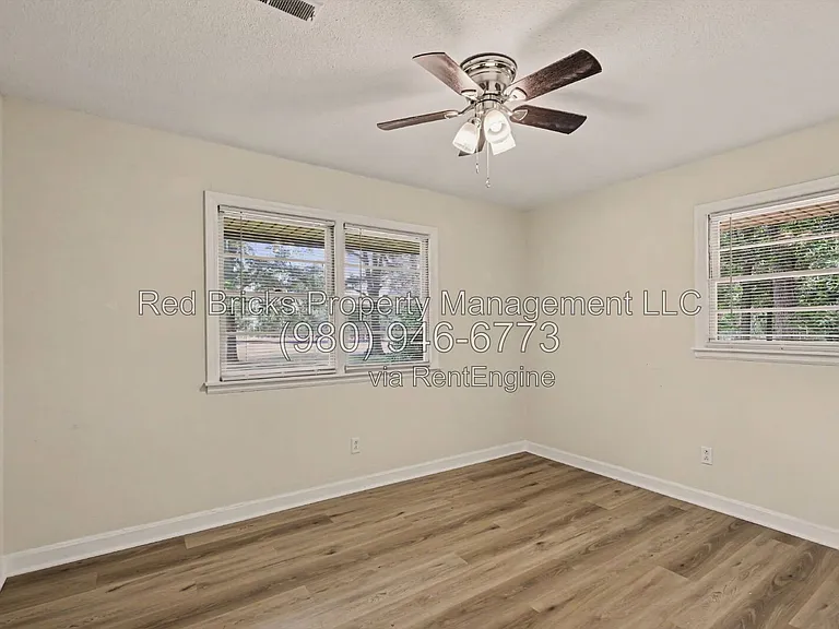 2501 Galloway Rd — Photo 23