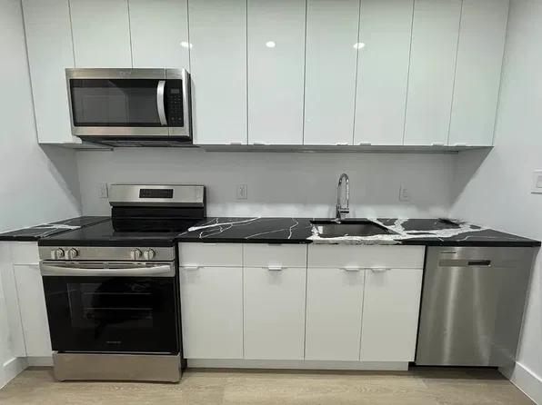 1035 Washington Avenue #1J, photo 2