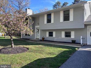 845 Derby Farms Dr, Severn, MD 21144
