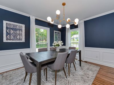 1035 Court Dr, Charlotte, NC, 28211