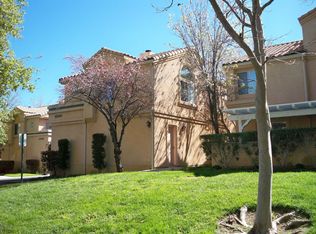 25150 Steinbeck Ave UNIT F, Newhall, CA 91381