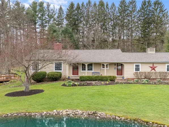 10729 Allen Dr, Chardon, OH 44024