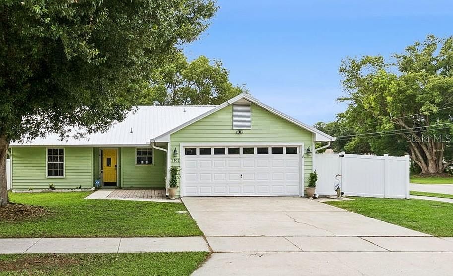 1st image of 3102 Garden Ct