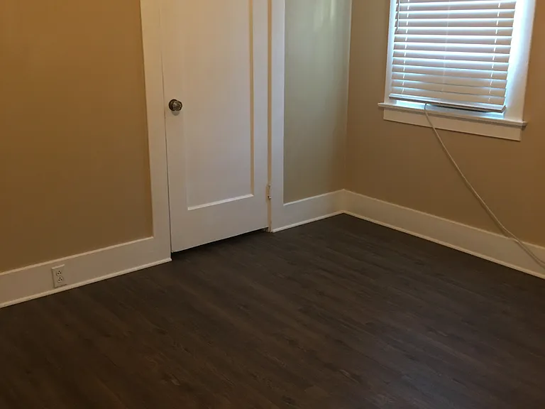 1448 Ash St — Photo 6