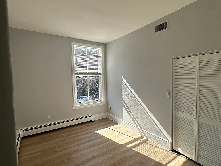 1211 Delaware Ave #203 — Photo 14