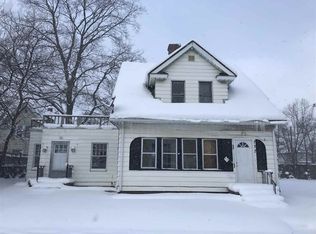737 Lawndale Ave, South Bend, IN 46628