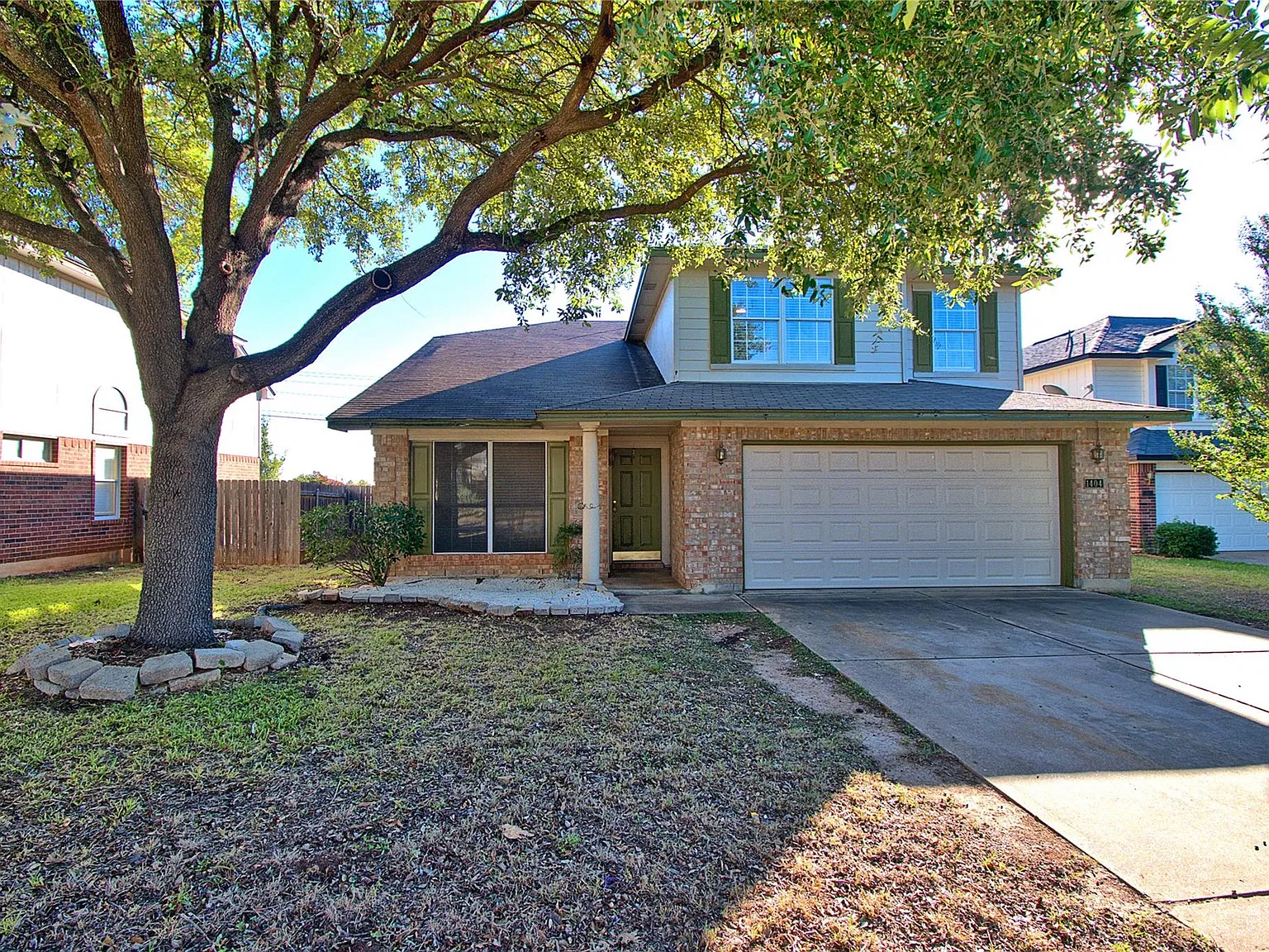 4 bed, 2.5 bath, 2177 sqft, $2,095 — Photo 3