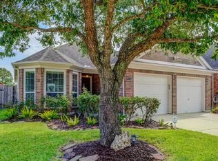 11106 Oriole Creek Ln, Richmond, TX 77406
