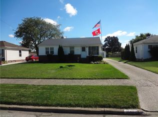11071 Sharon Dr, Parma, OH