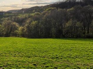 W6876 Wafle Rd, Wonewoc, WI 53968