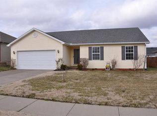 4628 Crowne Ridge Ct, Evansville, IN 47725