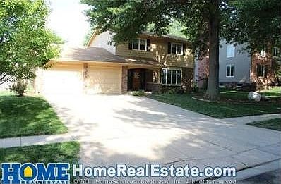 2nd image of 2521 S 75th St