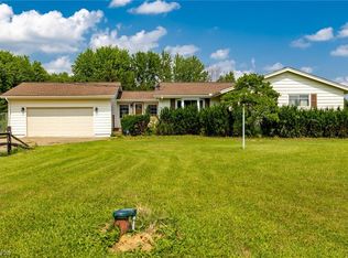 11967 Root Rd, Columbia Station, OH 44028