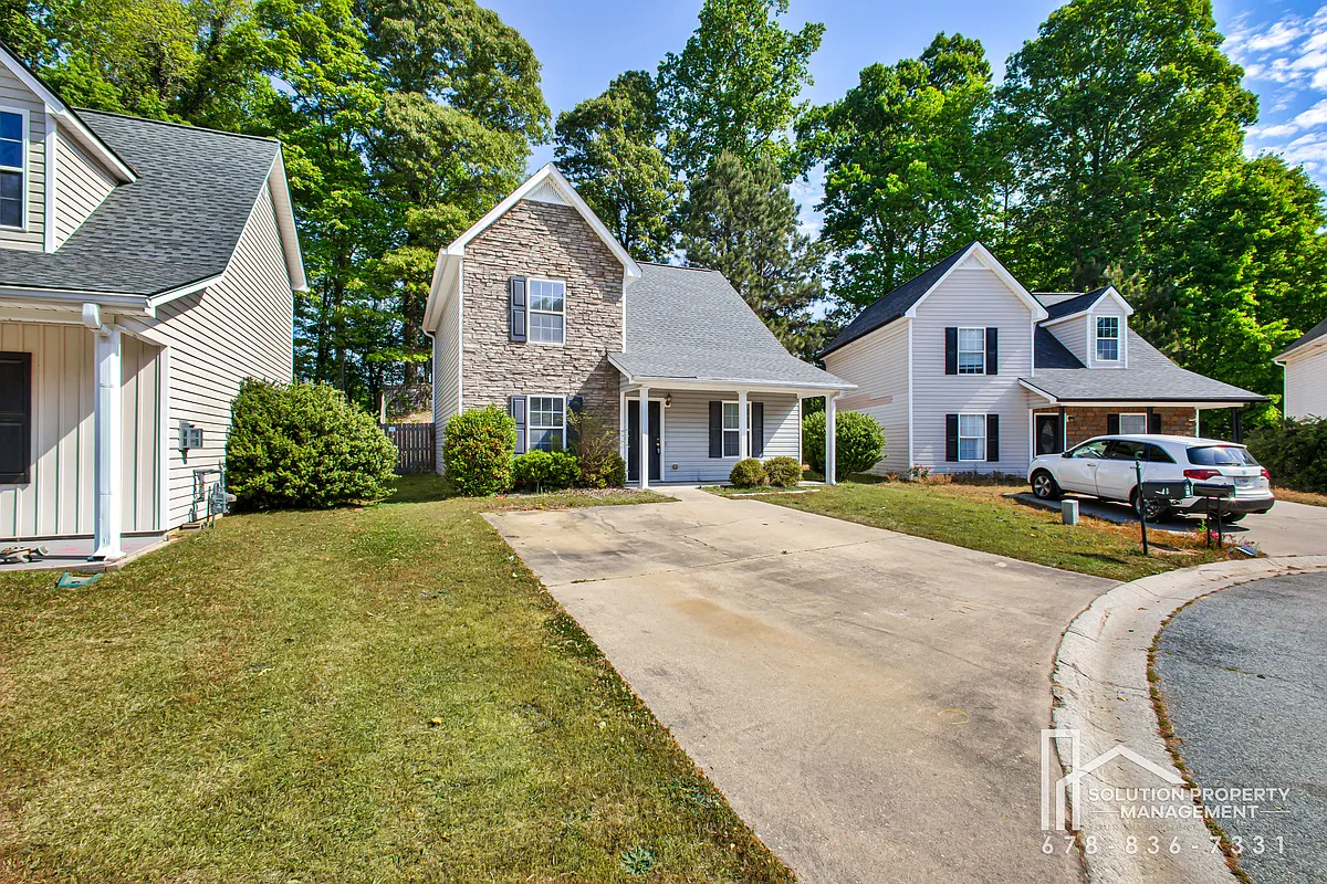 Building Photo - 119 Twin Pines Ct