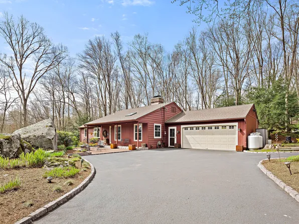22 Hop Brook Road, Brookfield, CT 06804