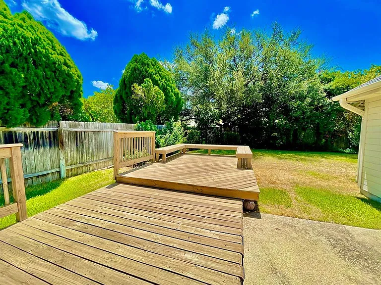 902 Cashew Ln — Photo 19