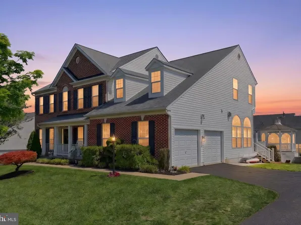 7653 Player Blvd, Seven Valleys, PA 17360