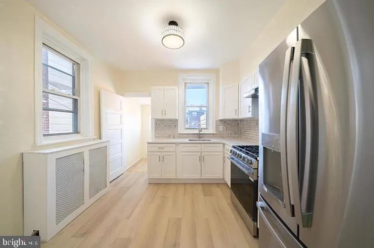 3 bed, 1128 sqft, $1,780 — Photo 4