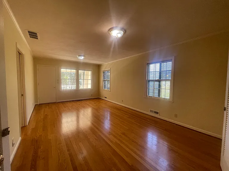 22505 Rolling Hills Rd — Photo 30