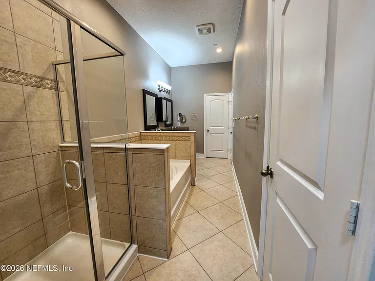 6181 Clearsky Dr — Photo 13