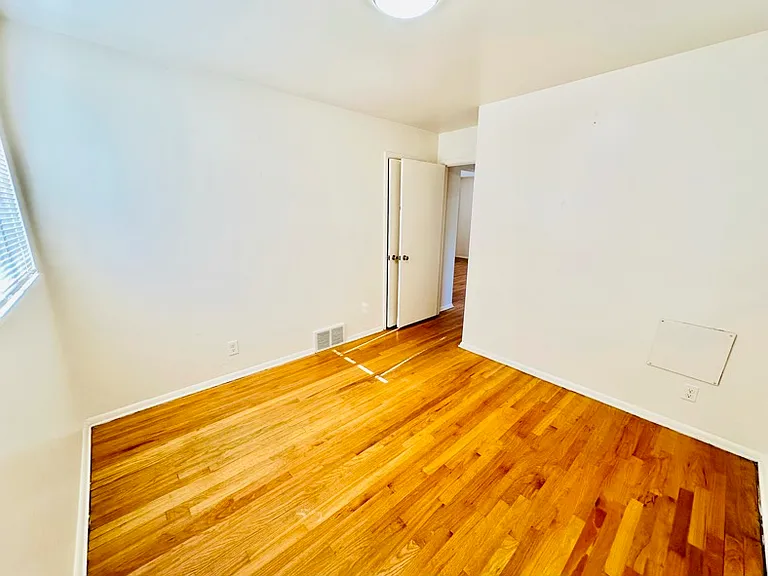 2466-2480 S York St #2474 — Photo 5