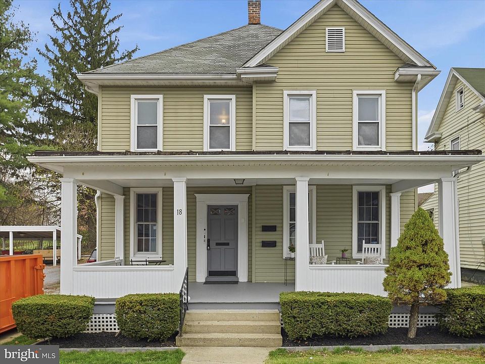 1st image of 18 Richard Ave