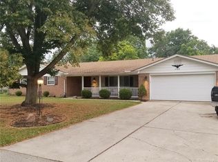 2786 Kemp Rd, Dayton, OH 45431