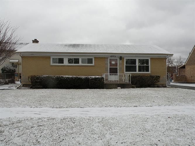 1st image of 1955 N 18th Ave