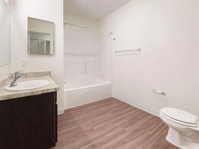 Strathmore Apartment Homes — Photo 23