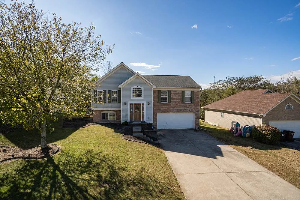 2163 Gribble Dr photo 1