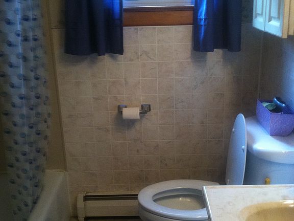 upstairs bathroom