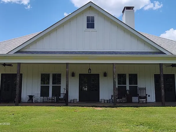 94 Race Track Rd, The Rock, GA 30285