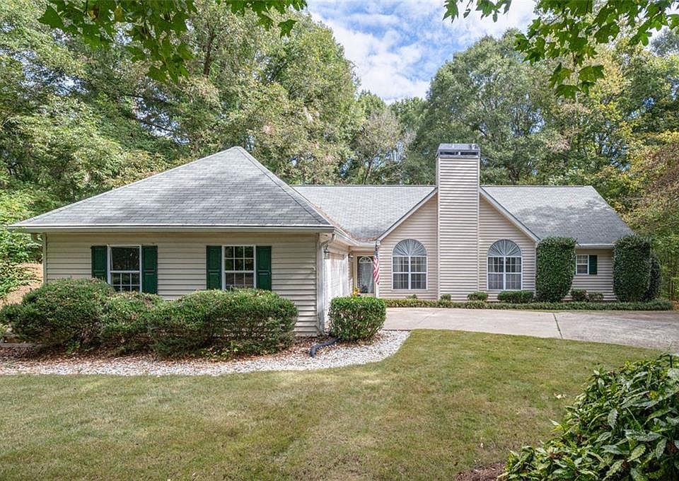1st image of 2508 Poplar Rd