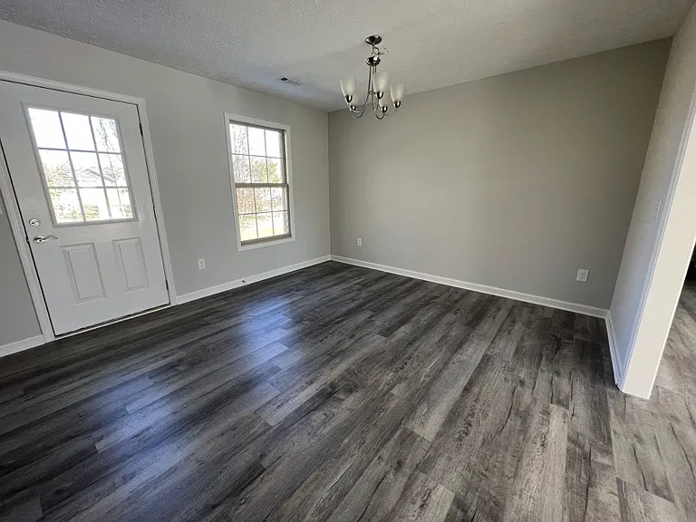 34 Lori Ct — Photo 13