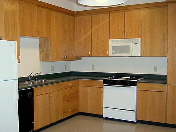 2nd image of 2527 Piedmont Ave Unit B