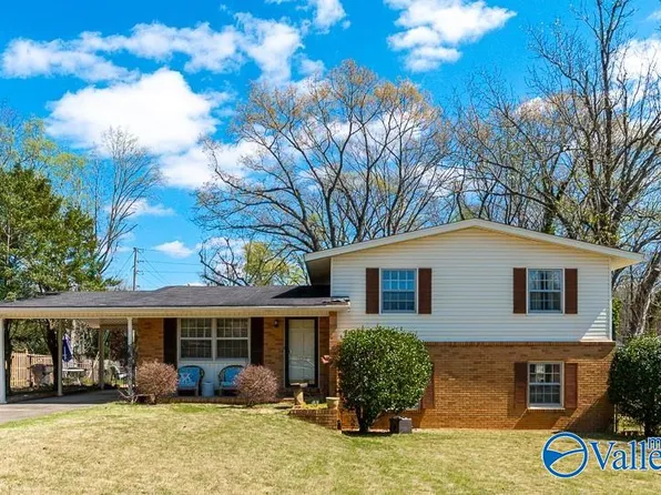 1720 Sherwood Dr SE, Decatur, AL 35601