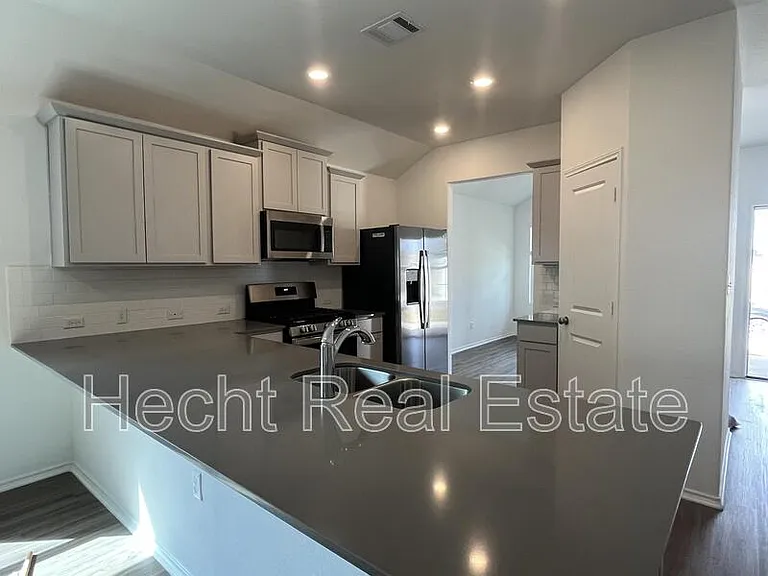 283 Silver Glen Dr #1 — Photo 5