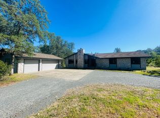 13015 Moss Rock Dr, Auburn, CA 95602