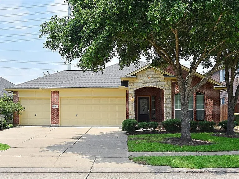 12903 Flat Creek Dr — Photo 1