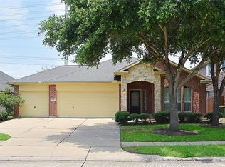 12903 Flat Creek Dr, Pearland, TX 77584