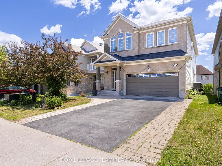 212 Huntsville Dr — Photo 4