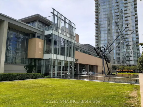 3 Navy Wharf Ct, Toronto, ON
