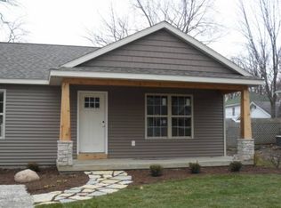 1520 W Church St, Champaign, IL 61821