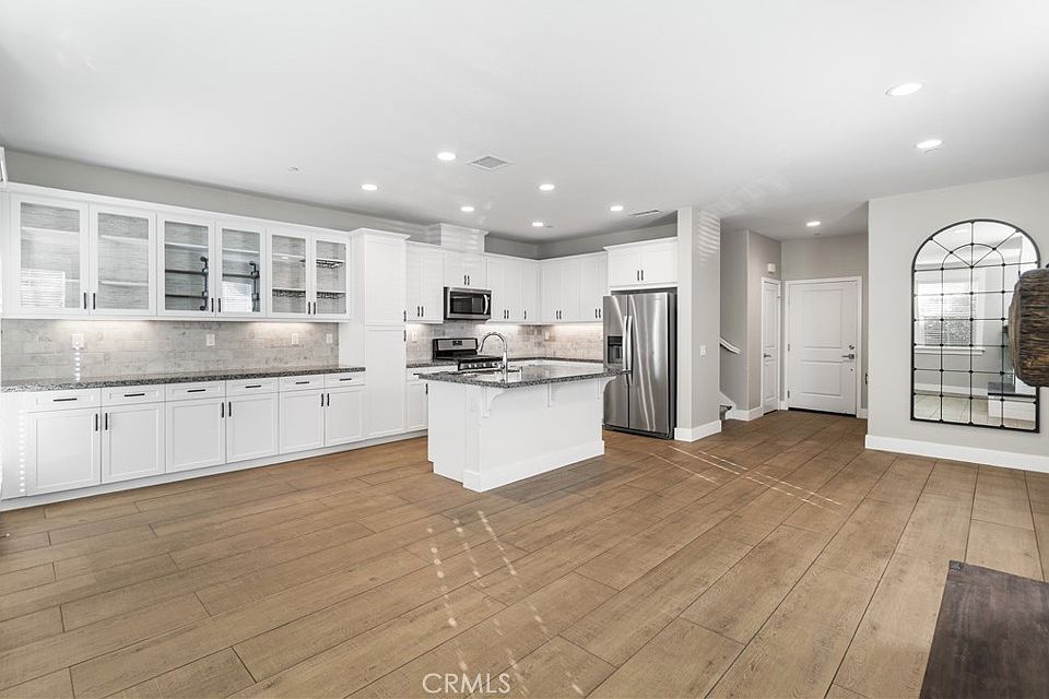 1st image of 28661 Jardineras Ct
