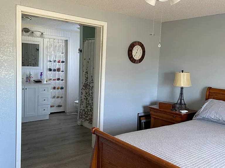 Edgehill Dr — Photo 15