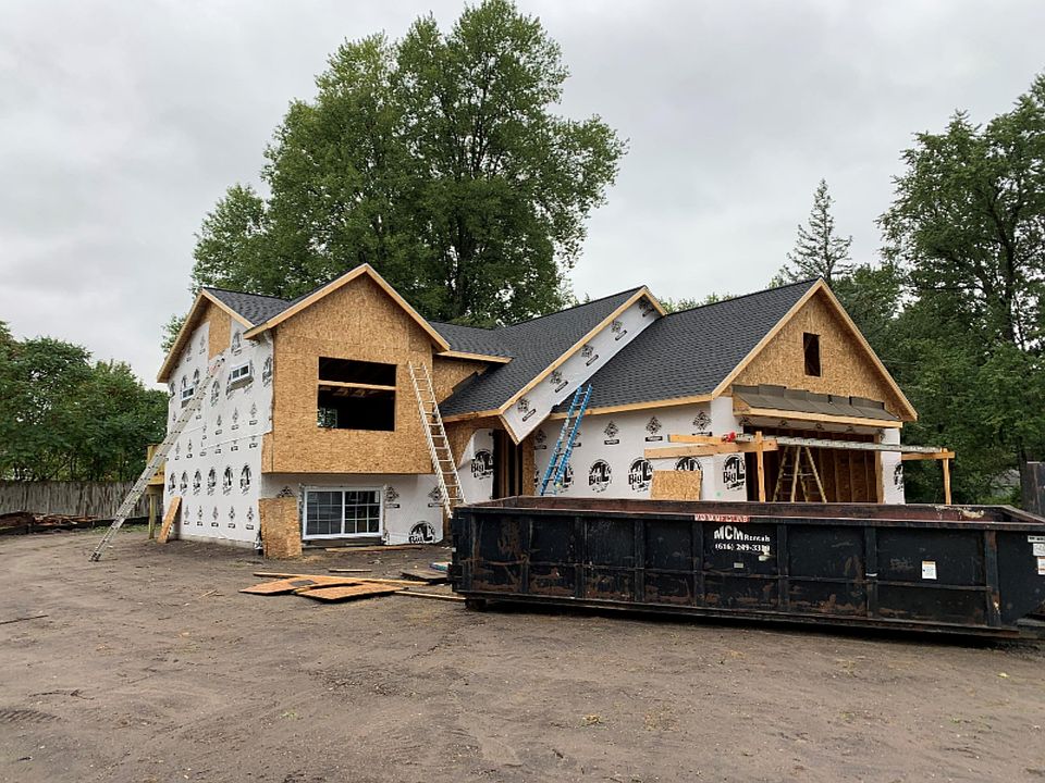 1st image of 931 Kusterer Dr NW
