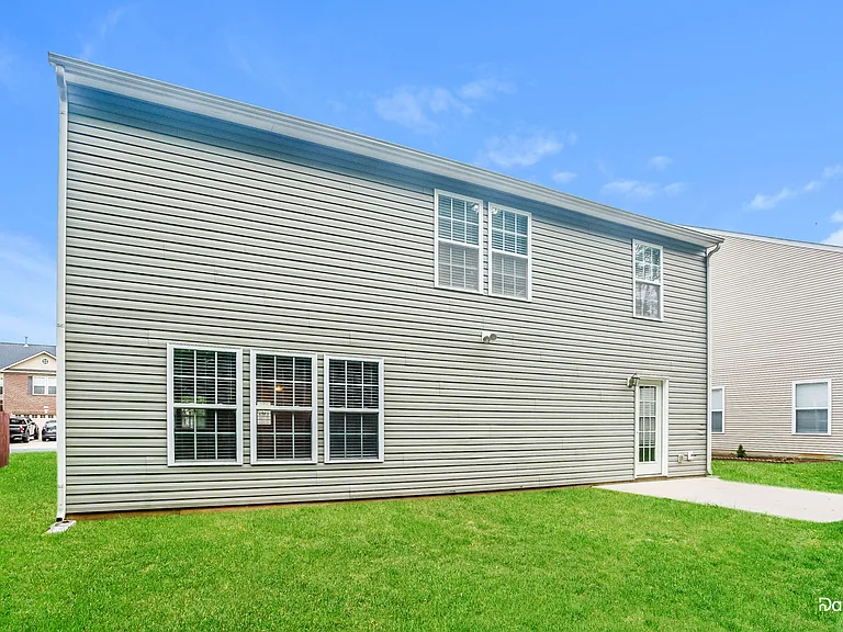 5525 Hammermill Dr — Photo 15